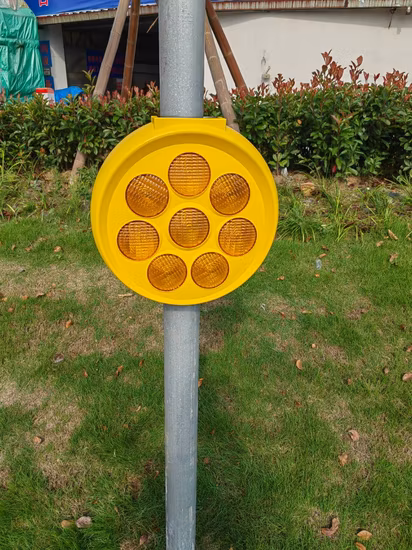 New Products Yellow LED Lamp Decorative Traffic Light Wholesale
