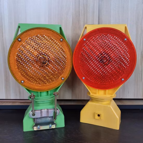 New Products Yellow LED Lamp Decorative Traffic Light Wholesale